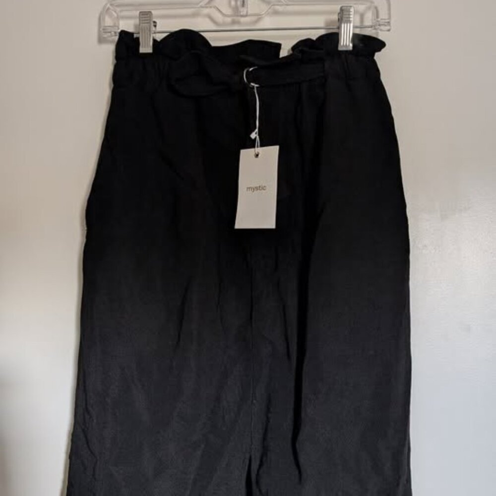 (NWT) Black cargo skirt with front slit, W's petite XS, bought in Japan